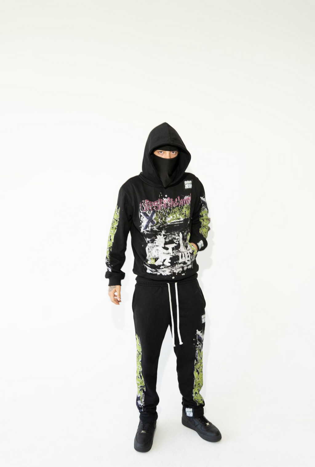 Offskiithebrand X MillionaireMenace sweatpants set black